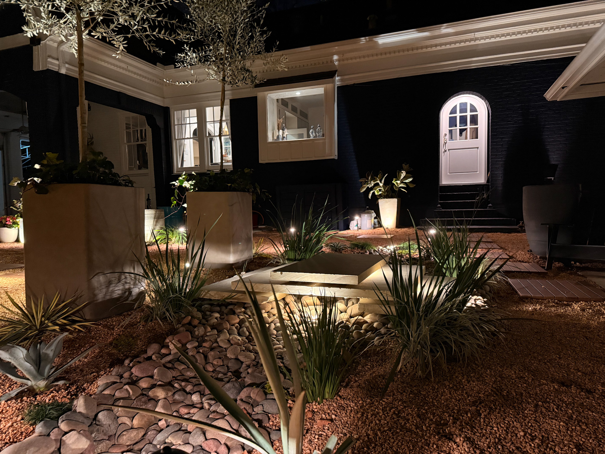 Hardscape & Planting